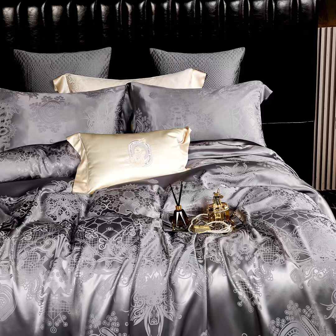 SHENSH - 19 momme Jacquard Silk Bedlinen Set 4pcs
