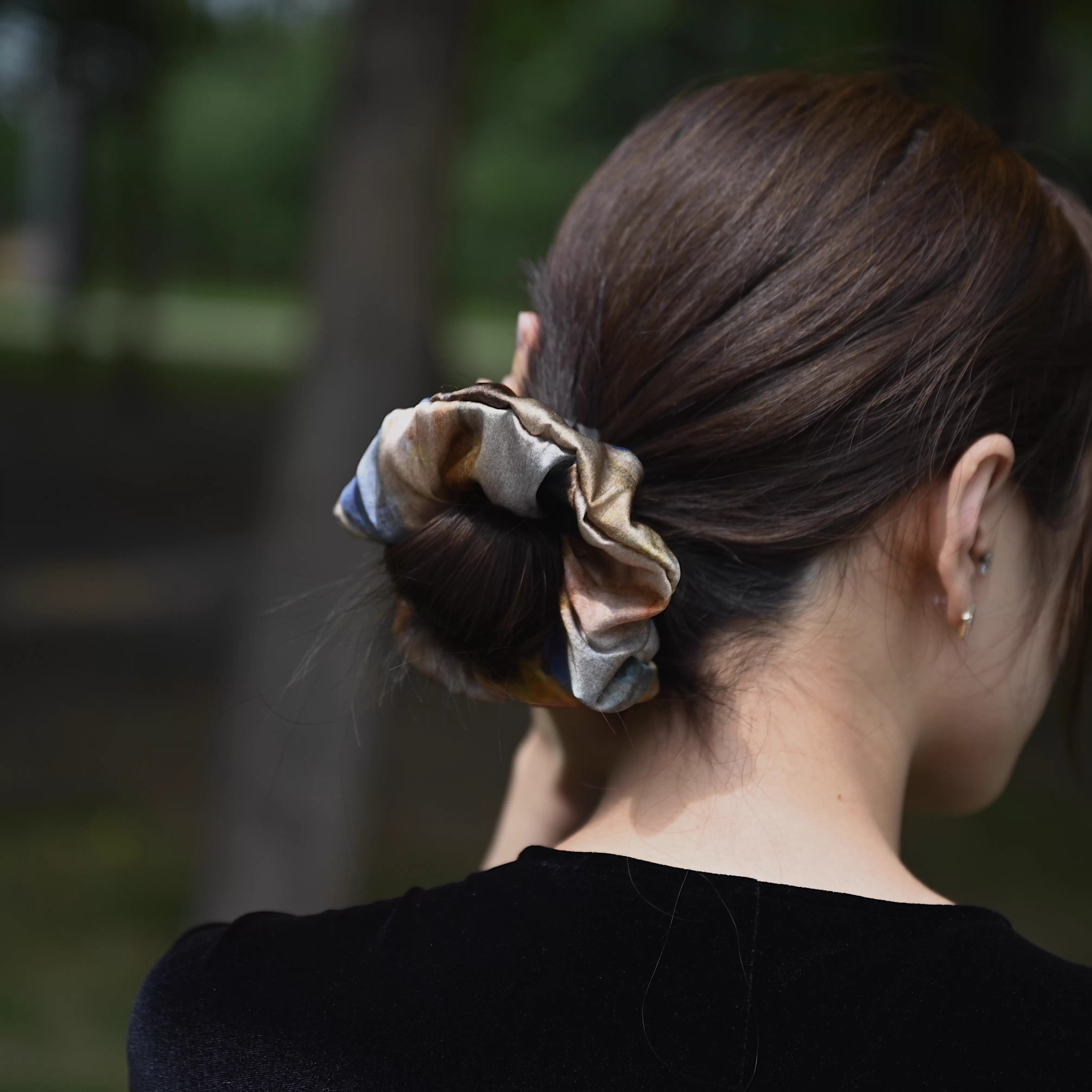 Monet Garden - 100% Mulberry Silk Scrunchy