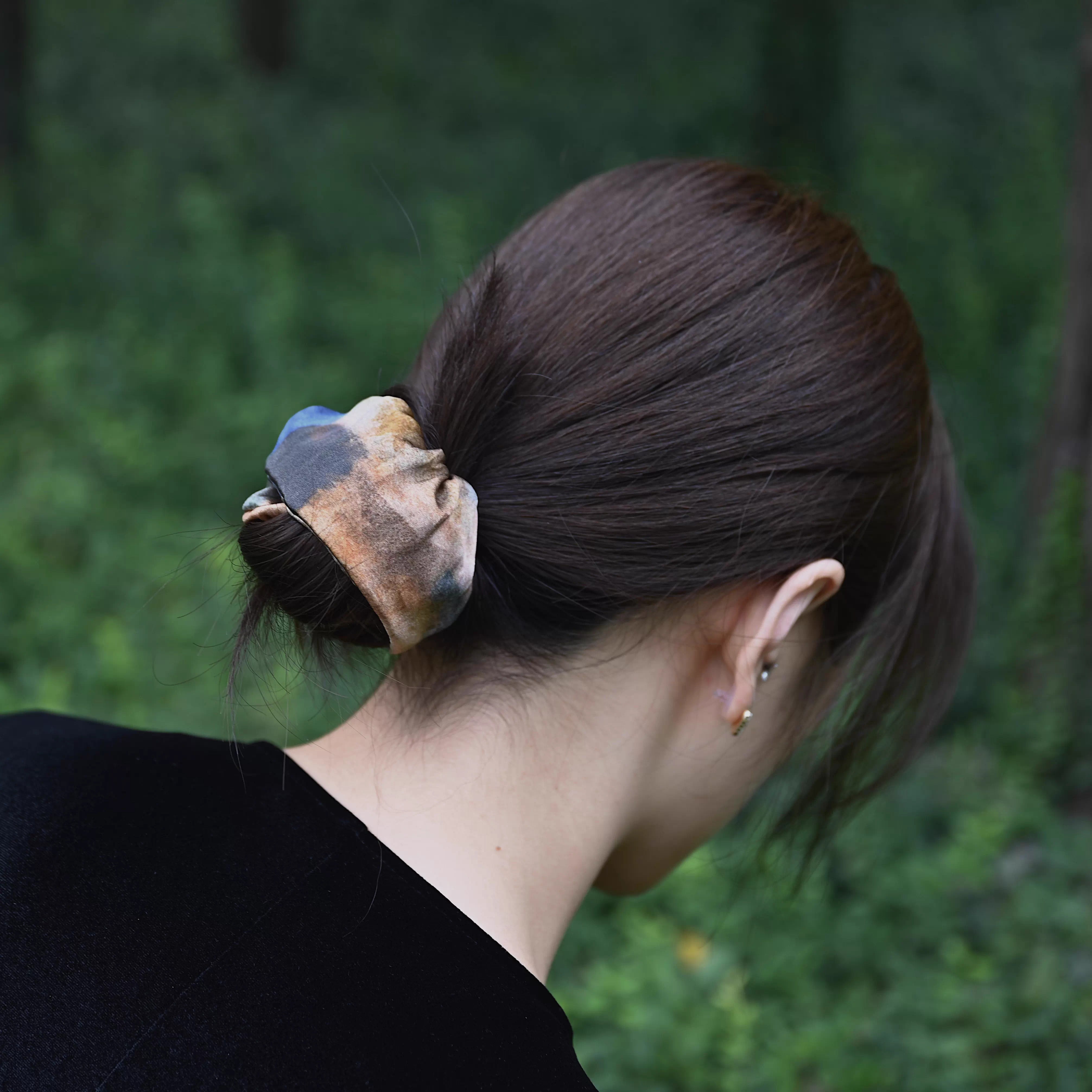 Monet Garden - 100% Mulberry Silk Scrunchy