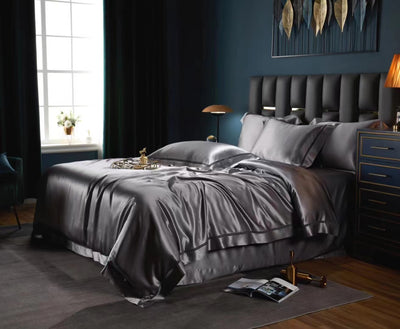 HELLO DARKENSS - Lace artisan 25 Momme 4-Piece Pure Mulberry Silk Bed Linen Set
