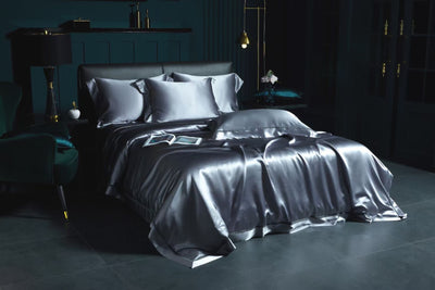 MIST - Lace artisan 30 Momme 4-Piece Pure Mulberry Silk Bed Linen Set