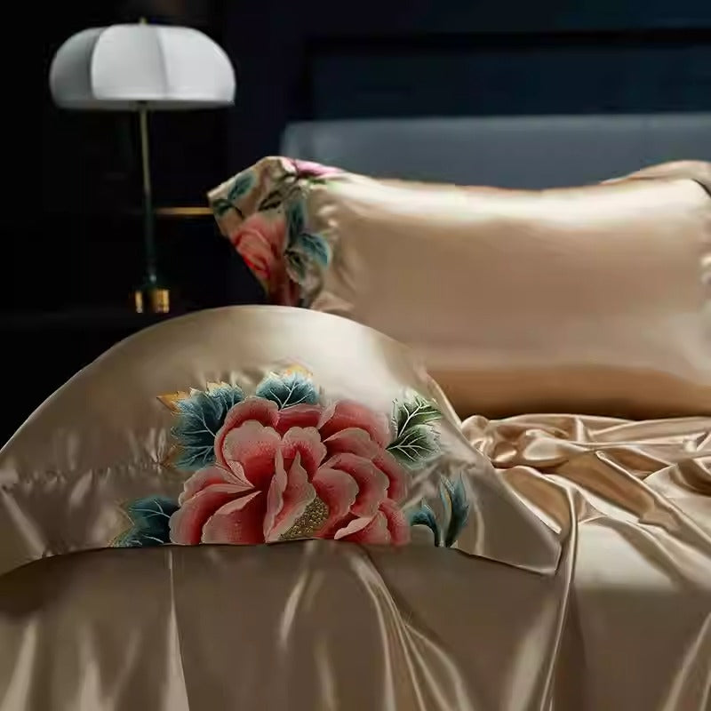 ROYAL - Embroidered 25 Momme Full Silk Bedlinen Set 4pcs